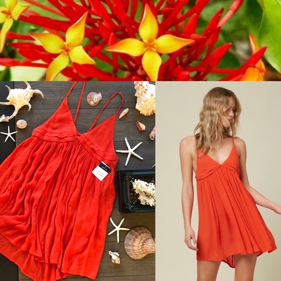 O'Neill Other - 🌴🌼O’NEILL- SALT WATER TANK COVER UP🌼🌴